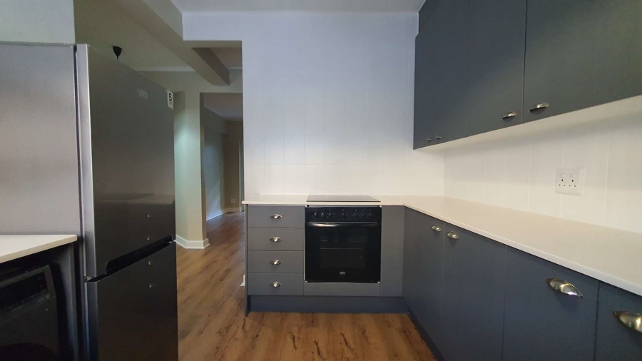 To Let 1 Bedroom Property for Rent in Three Anchor Bay Western Cape
